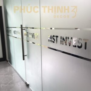 decal-mo-dan-kinh-van-phong
